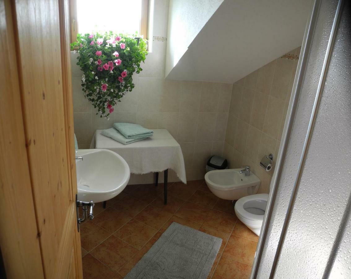 Apartamento Naschthof Dobbiaco Exterior foto