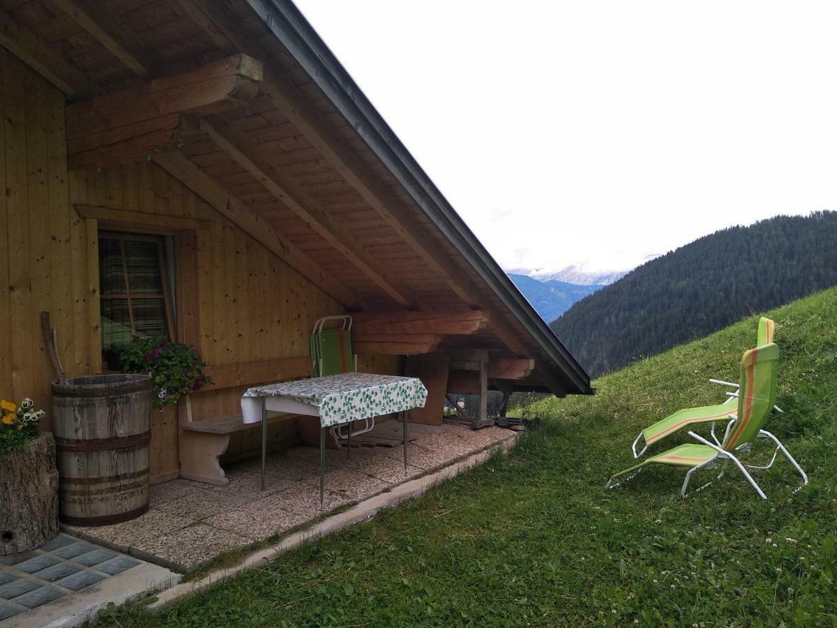 Apartamento Naschthof Dobbiaco Exterior foto